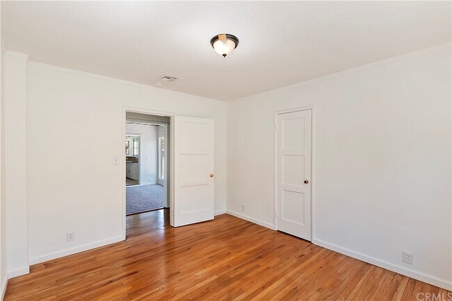 Building Photo - 3495 N Sierra Way