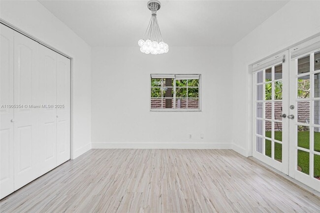 Building Photo - 1145 SW 74th Ct