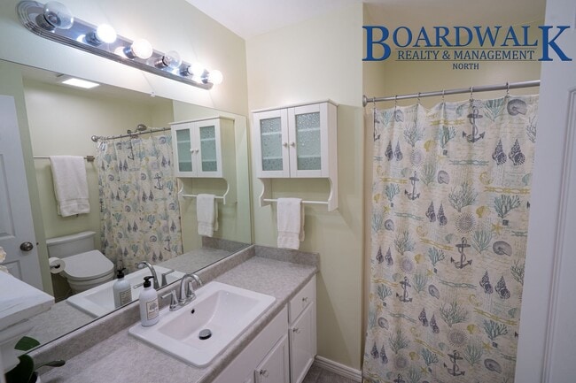 Building Photo - Main-Level 3 Bed / 2 Bath Home in Farmington