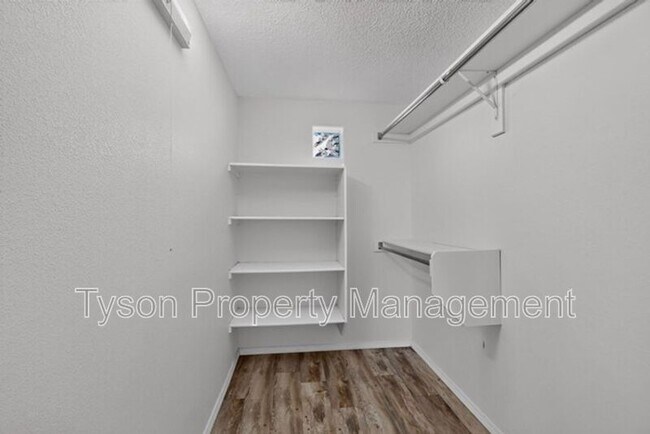 Building Photo - 6412 Sincho Ave