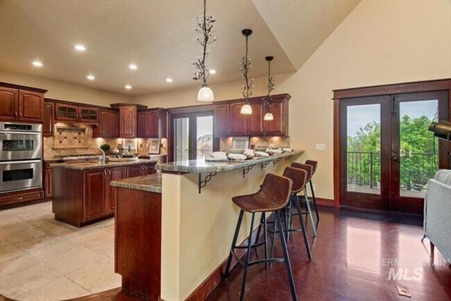 Building Photo - Exquisite home on acreage in Star