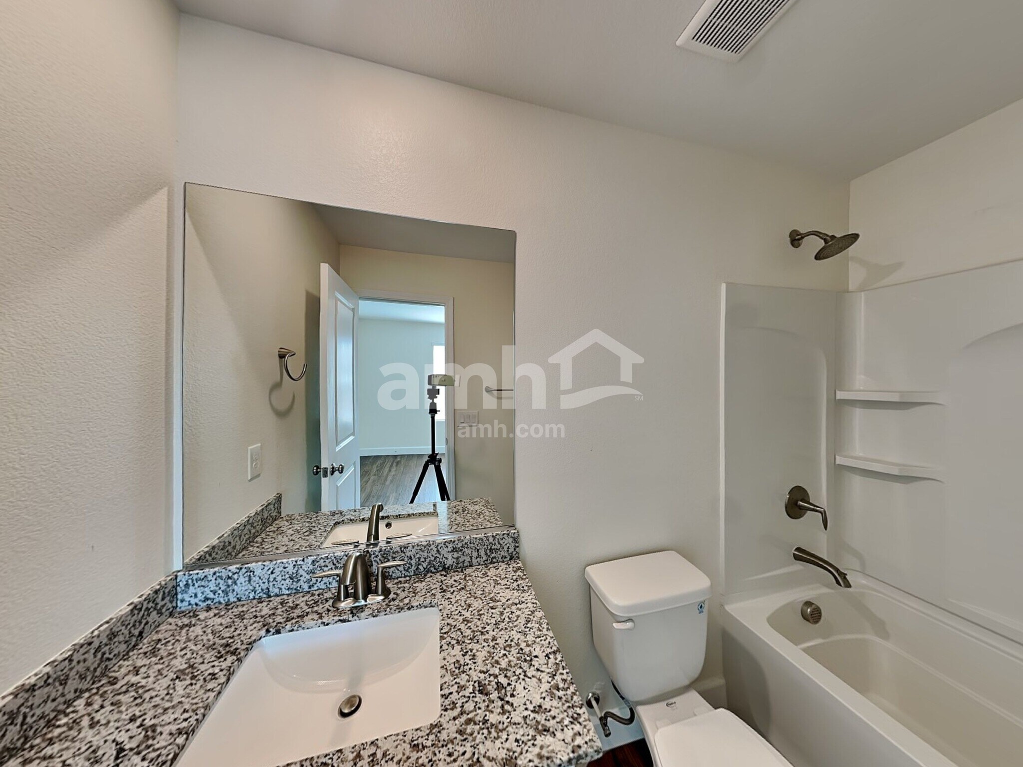 Building Photo - 9259 Baylee Bay Ct