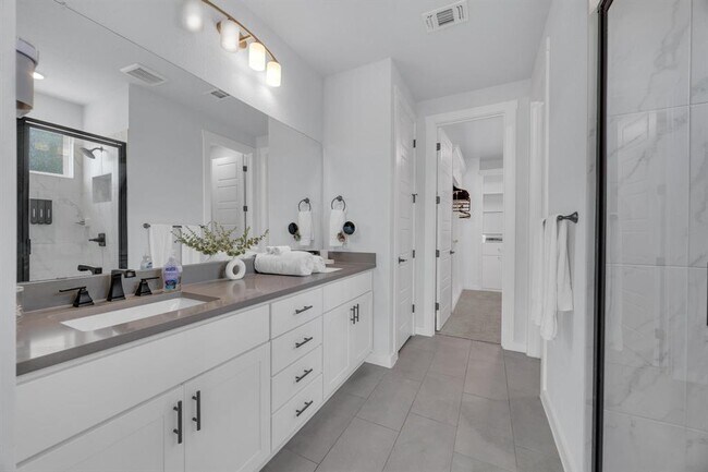 Building Photo - 6404 Mallord Brook Bend