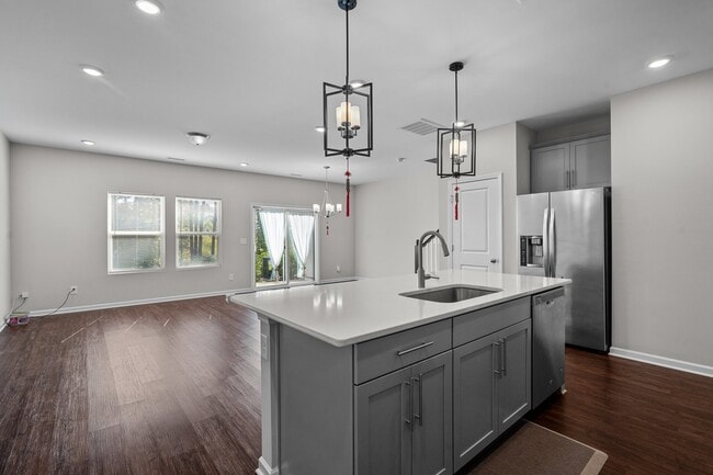 Building Photo - 1606 Clayfire Dr.