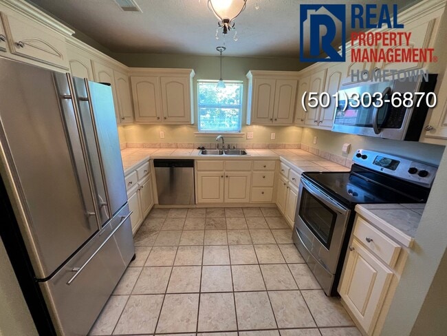 Building Photo - 7 Alfred Cove