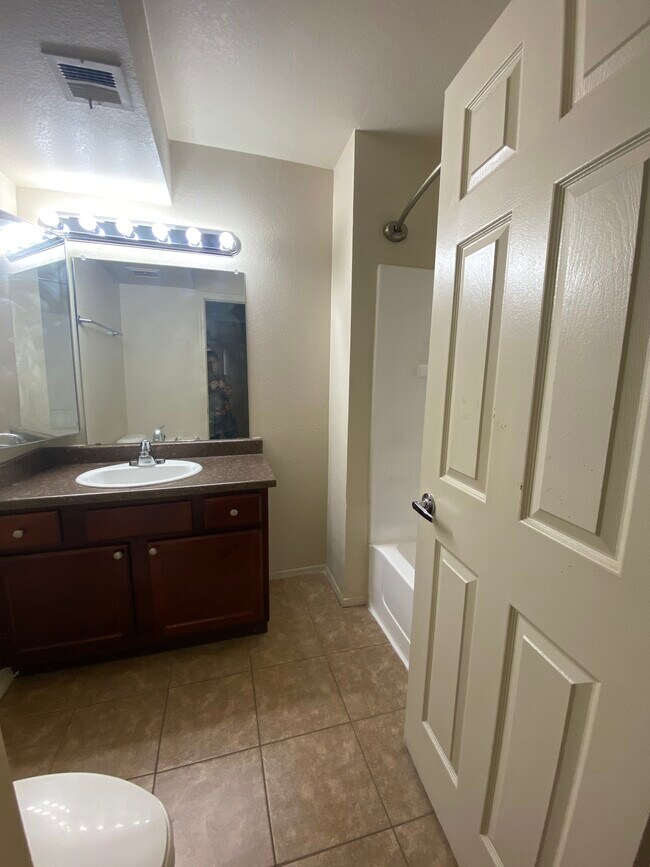 Master Bathroom - 1331 W Baseline Rd