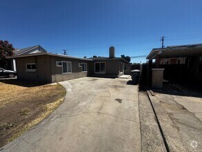 Building Photo - APPLY FOR THIS BEAUTIFUL HOME TODAY!
