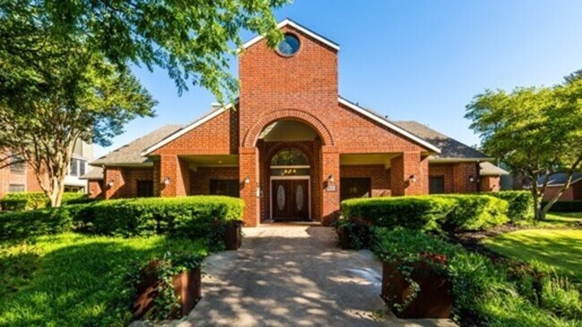 Building Photo - 7920 San Felipe Blvd