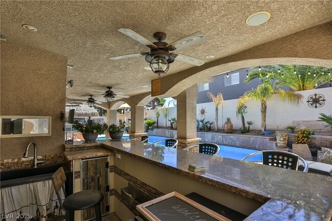 Building Photo - 595 Campus Oaks Ct