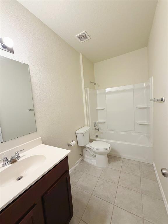 Building Photo - 351 Mistflower