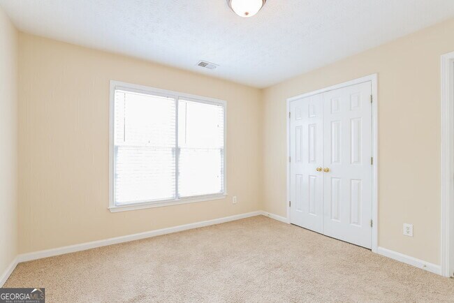 Building Photo - 1165 Market Square Ln NW