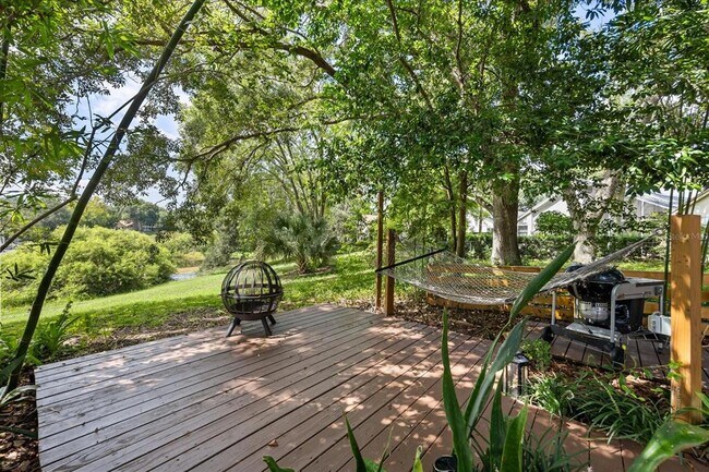 Building Photo - 989 Summer Lakes Dr