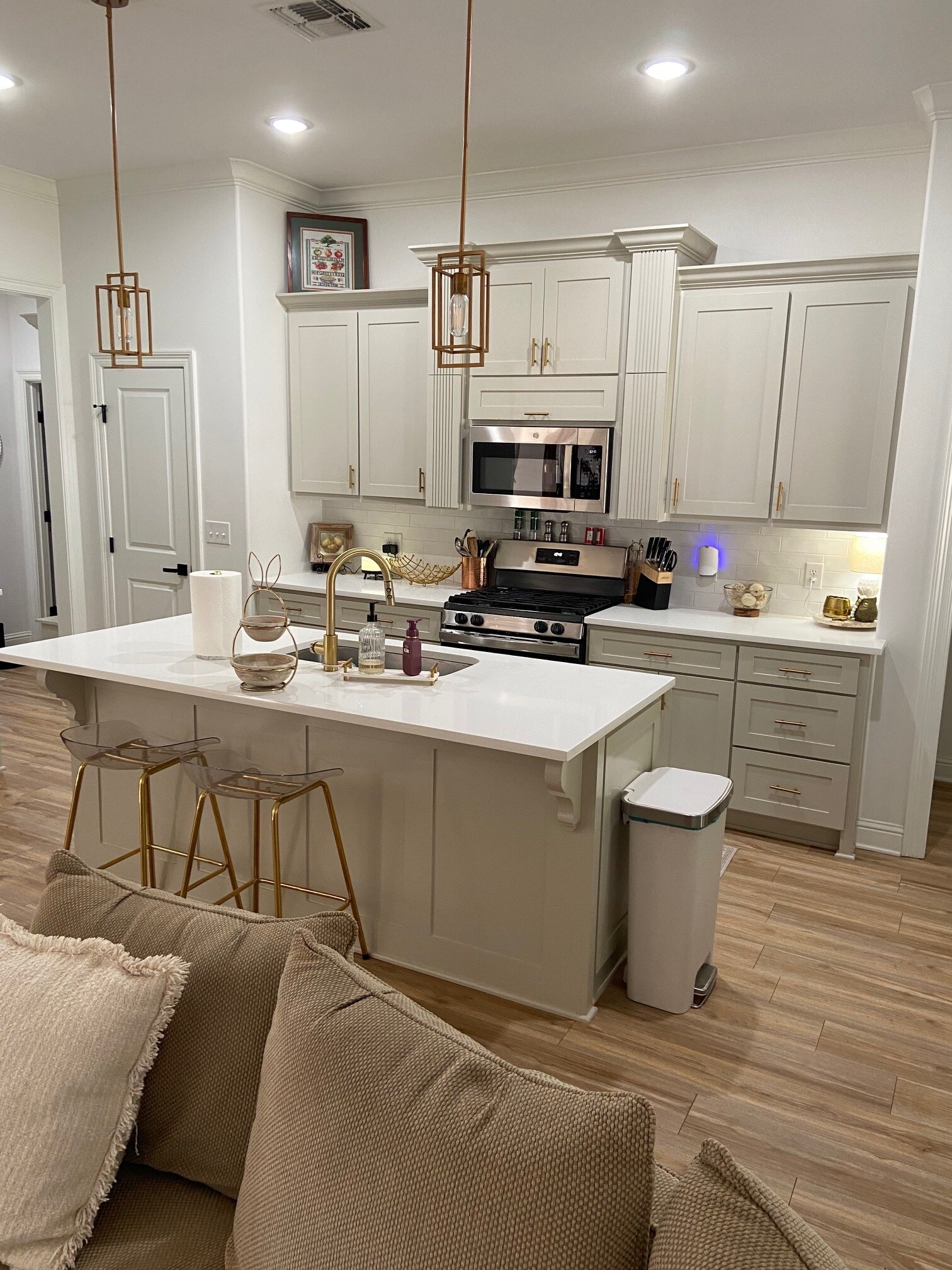 Building Photo - 228 Oak Alley Dr