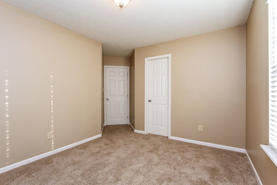 Building Photo - 10802 Washington Bay Dr