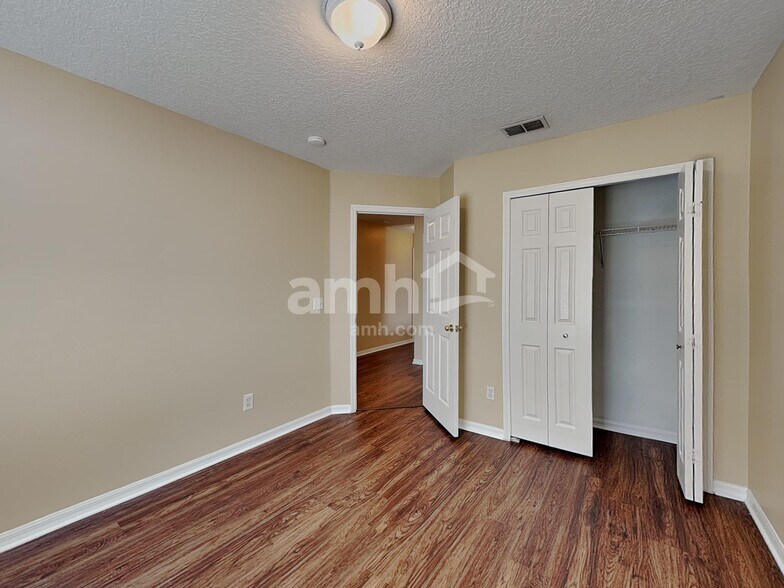 Building Photo - 15319 Torpoint Rd