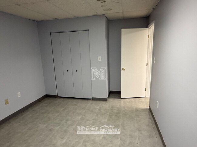 Building Photo - 2621 Fallston Rd