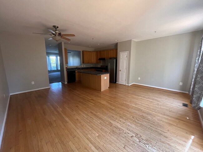 Building Photo - 2562 Carrington Way