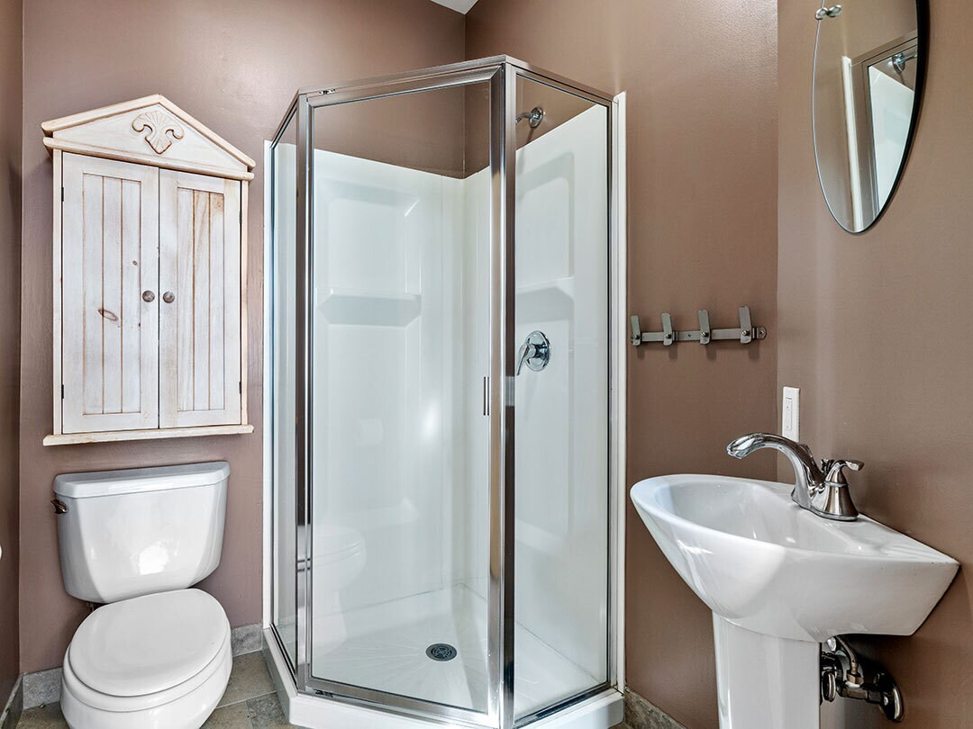 Building Photo - 1929 W Henderson St