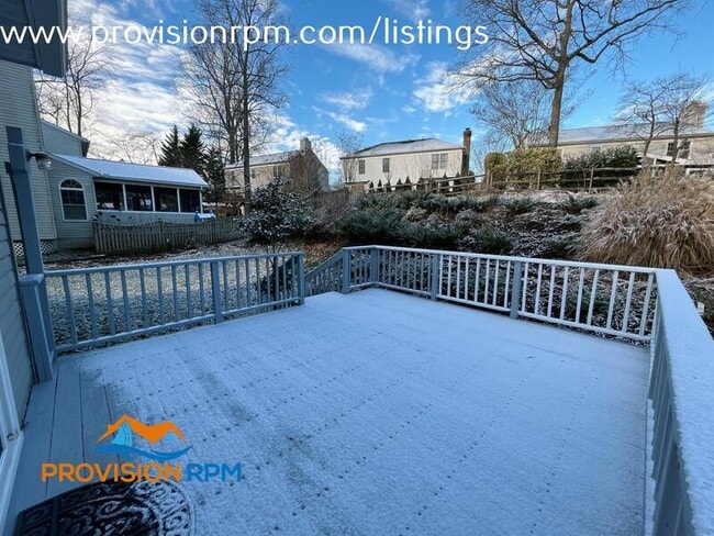 Building Photo - 394 Kiltie Ct