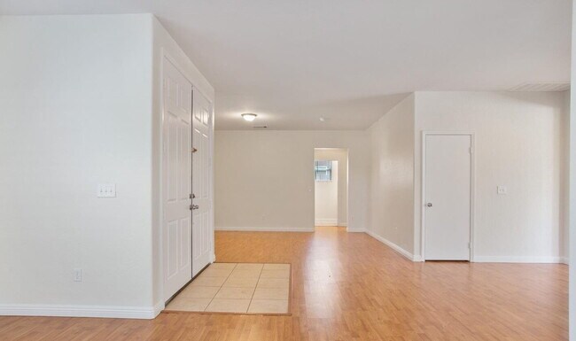 Building Photo - Room to Live & Grow! Expansive 3,547 Sq. Ft. 4-Bedroom 2.5 Bath Home