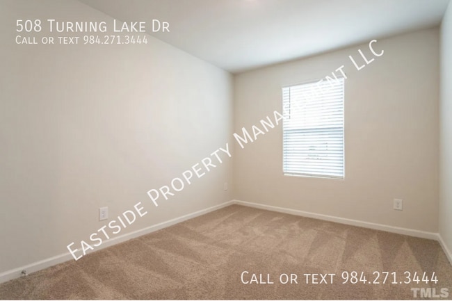 Building Photo - 508 Turning Lk Dr