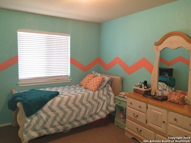 Building Photo - 3 Bedroom in The Point @ Bulverde Village