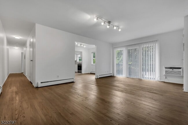 Building Photo - 514 Andria Ave