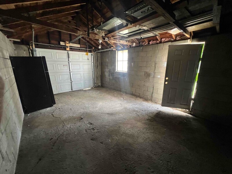 Building Photo - 332 Arlington Ave