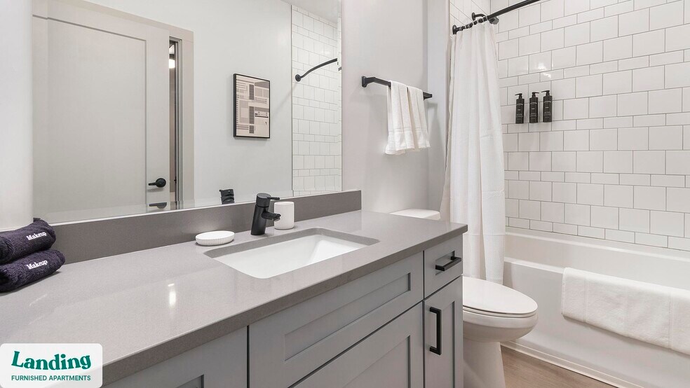 Building Photo - 1148 N Main St