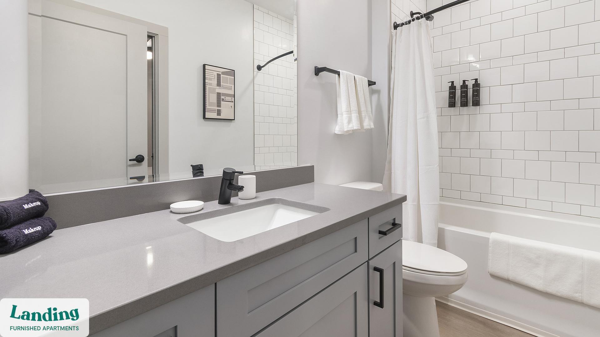 Building Photo - 1148 N Main St