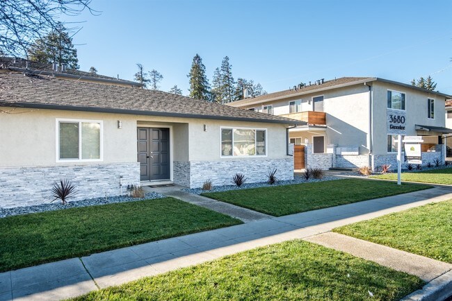 Building Photo - 3680 Greenlee Dr