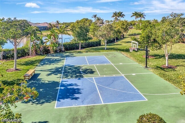 Building Photo - 14559 Edgewater Cir