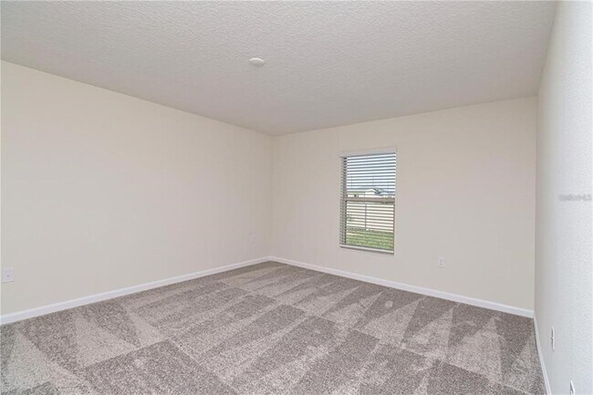 Building Photo - 116 Bergamot Lp