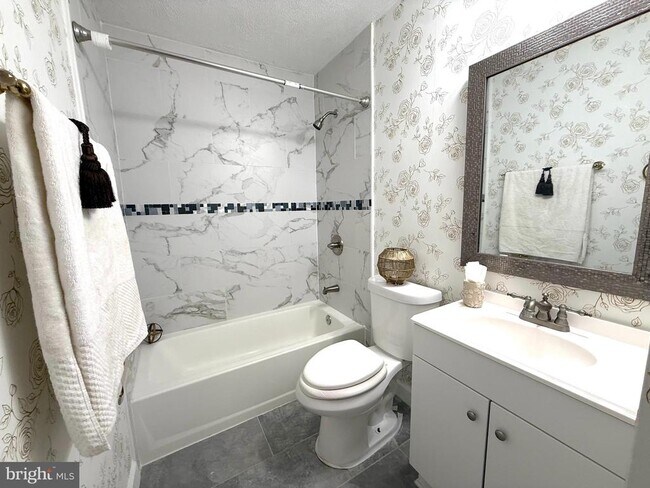 Building Photo - 4959 Linsey Ct