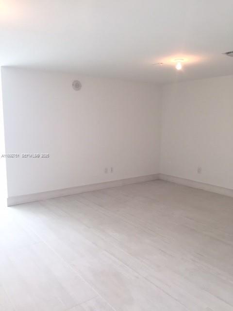 Building Photo - 400 Sunny Isles Blvd