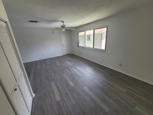 Building Photo - 22481 Westchester Blvd