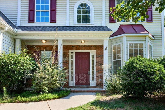 Building Photo - 307 Woodruff Lake Way