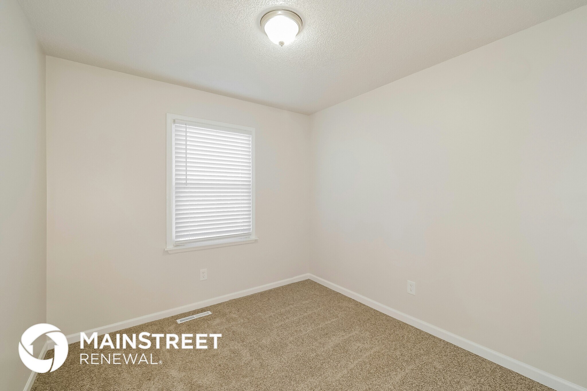 Building Photo - 11301 N Marsh Ave