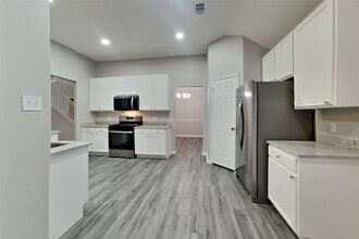 Building Photo - 24210 Shaw Perry Ln