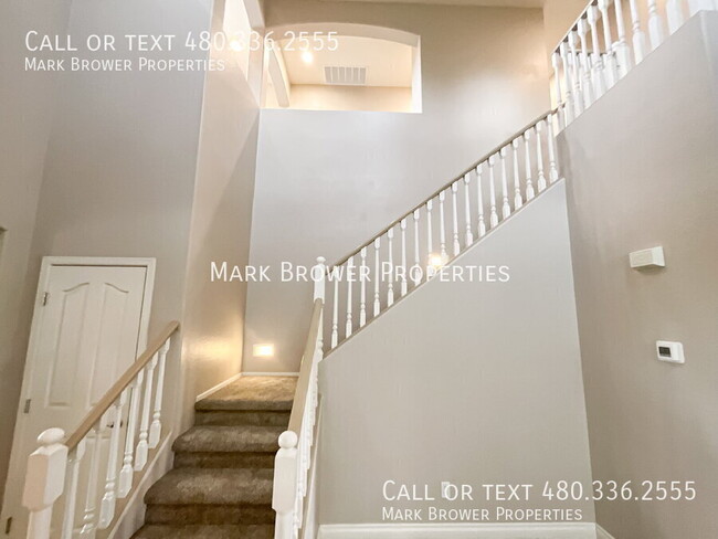 Building Photo - 5127 S Marble St