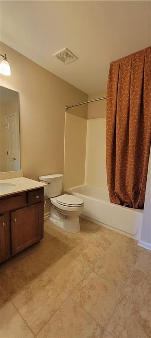 Building Photo - Luxury Living in South Forsyth