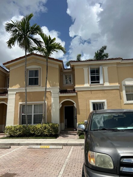 Primary Photo - 3138 SW 129th Terrace