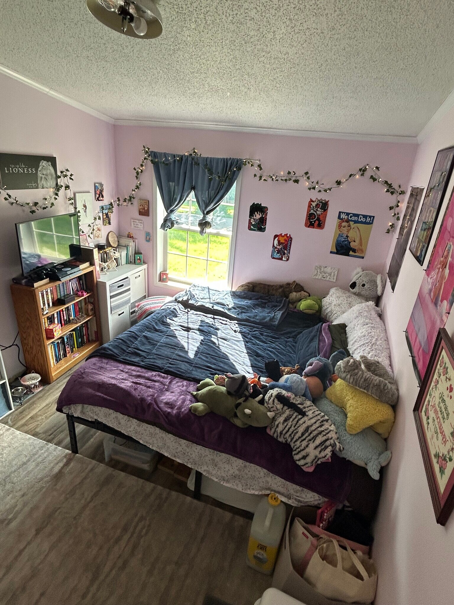 Bedroom 2 - 586 Sells Ln