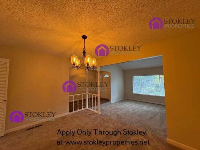 Building Photo - 18 Bonnie Pl