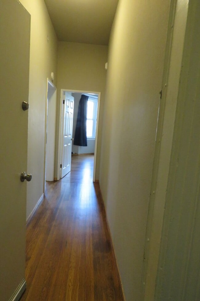Building Photo - 162FFF
