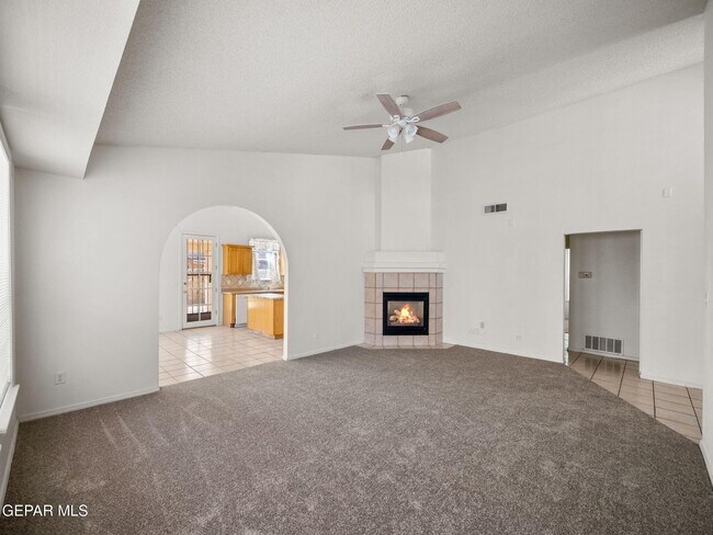 Building Photo - 5416 Roger Maris Dr