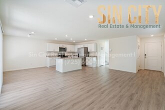 Building Photo - 3366 La Cura Ave