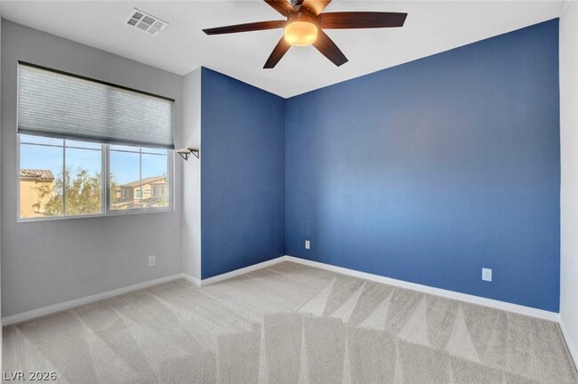 Building Photo - 8067 Tank Loop St