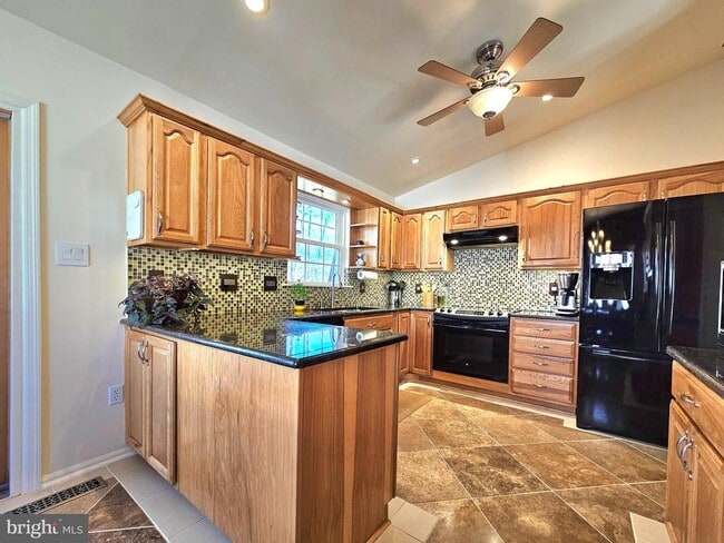 Building Photo - 11930 Cotton Mill Dr