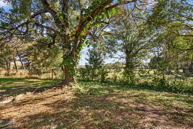 Building Photo - 7820 S Colony Cir